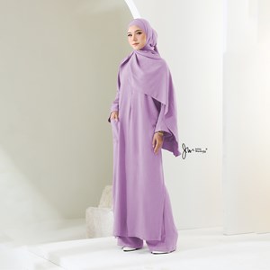 NEW VERSION LEANY SUIT IRONLESS IN LILAC
