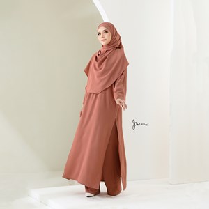 NEW VERSION LEANY SUIT IRONLESS IN DUSTY BROWN