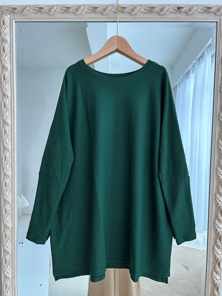 REJECT TOP ( BUY AT YOUR OWN RISK, NO RETURN , REFUND ) NOT FOR FUSSY BUYER