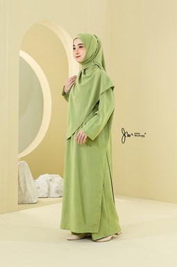 NEW VERSION LEANY SUIT IRONLESS IN APPLE GREEN