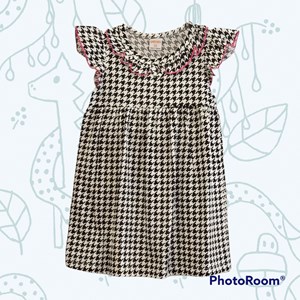 [SIZE 4 - 6] Kids Dress BLACK AND WHITE ABSTRACT PATTERN