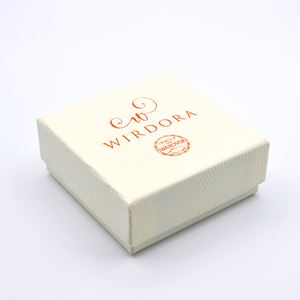 Box Wirdora Offwhite (L)