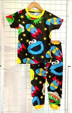 BABY 12M Pyjamas SESAME STREET ROCKET BLACK (GL)