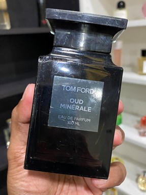 Oud Minérale Tom Ford for women and men 100ml.