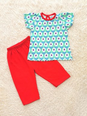 [SIZE 9M , 18M] Baby Girl Set : White Flower on Light Green with Red Pant