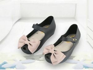 ©   TURQOISE RIBBON JELLY SHOES. (. BLACK SHOES ) SISE 26