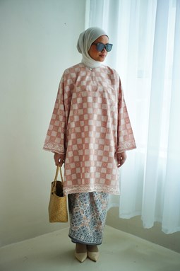 SERI ANGGUN KURUNG ( SA Nude )