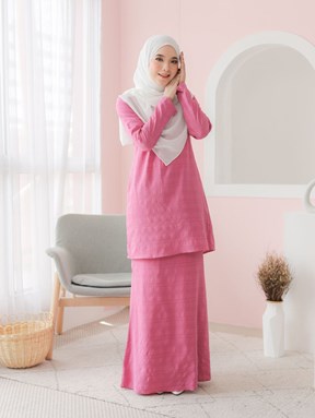 Kurung Zaheera