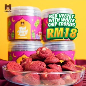 RED VELVET WITH WHITE CHIP COOKIES
