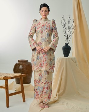 AZURA RIAW (CAPSULE RAYA)