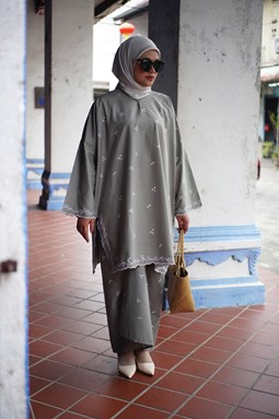 SERI ANGGUN KURUNG ( Sage Mint Green )