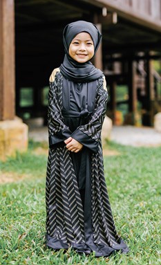 Kids Abaya Ryanna Black Gold