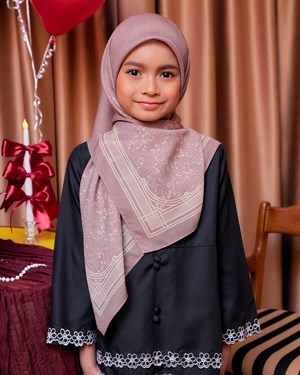 9TH ANNIVERSARY KIDS : NAIRA