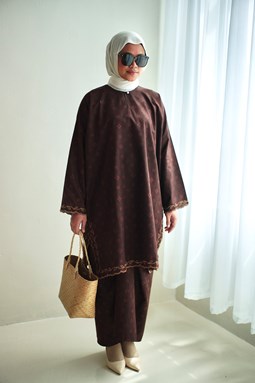 SERI ANGGUN KURUNG ( SA Chocolate )