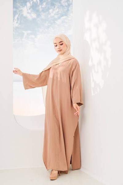 QASEH KAFTAN CARAMEL