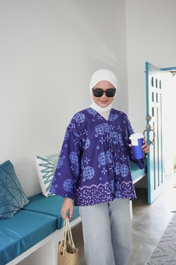 ZEINAB BATIK TOP ( Navy Blue 019 )