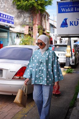 ZEINAB BATIK TOP ( Polka Mint )