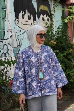 ZEINAB BATIK TOP ( Blue B4010 )