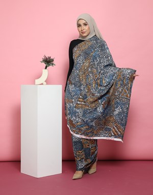 BATIK NAURA WAN 33 in Dark Blue