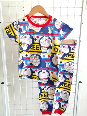 Pyjamas DORAEMON FREESTYLE : KIDS size 2 only