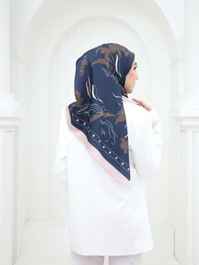 BAWAL SATIN LUXE FLAMINGO ( C )