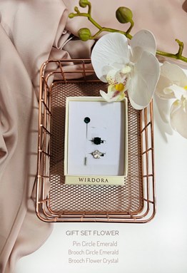 MAY 23 - SET CIRCLE FLOWER CRYSTAL
