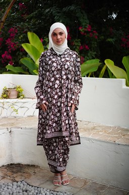 KURUNG TANJUNG ( KT010 BROWN )