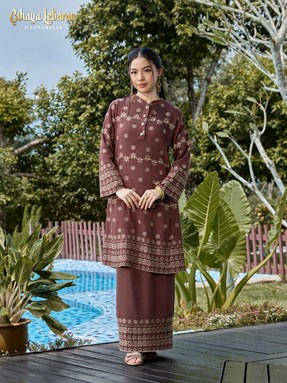 MADURI KURUNG - MAHOGANY