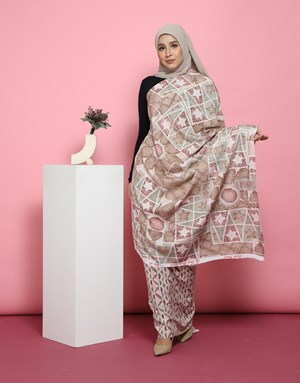 BATIK NAURA WAN 43 in Light Brown