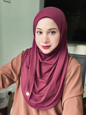 SERLOM SERLAM SEBAWANG COMEBACK MAROON
