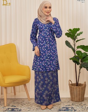 KURUNG PAHANG BATIK DAMIA PS1-1 in Dark Blue