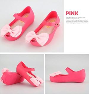 ©. RIBBON PINK JELLY SHOE. ( SIZE 24 & 26 )