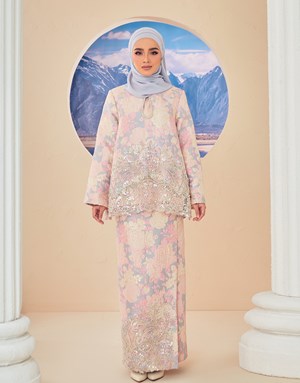 AKHIRA DOLL KURUNG