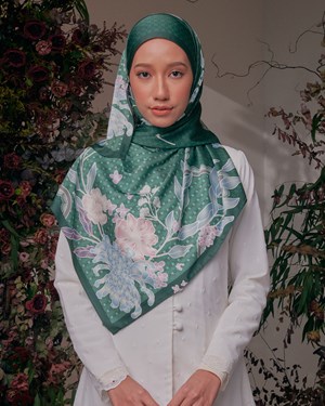 NOSTALGIA RAYA SHAWL: DAUN SIREH