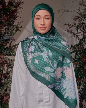 NOSTALGIA RAYA SATIN: DAUN SIREH