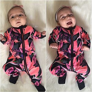 @  H00300 Bonds Inspired Long Sleeves Sleepsuit. ( SIZE 66 & 73 )