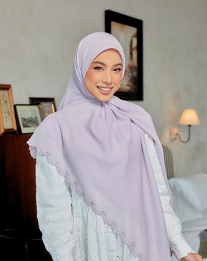 LE GRANDE : LILAS