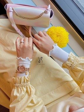 MEDINA HANDSOCKS - OFFWHITE