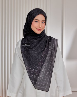 NAKHODA : AZIZAH