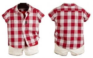 @  201471-014.  BURBERRY RED CREAKER + WHITE SHORT. ( SIZE 4Y, 5Y, 7Y )
