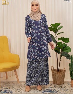 KURUNG PAHANG BATIK DAMIA PS15-2 in Dark Blue