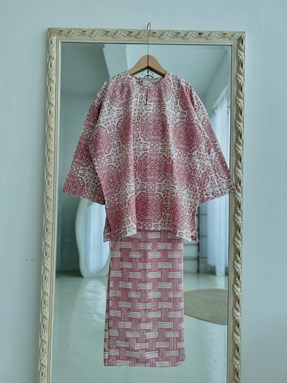KURUNG BATIK FATEEMA ( Pink )