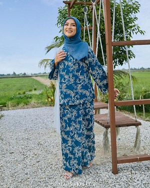 LELA KURUNG - TEAL BLUE