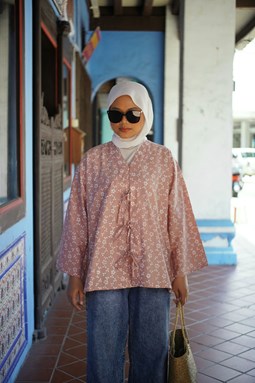 ZEINAB BATIK TOP ( Nude ZT042 )
