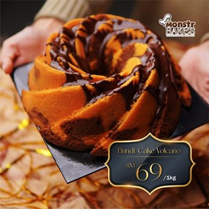 Bundt Cake Volcano