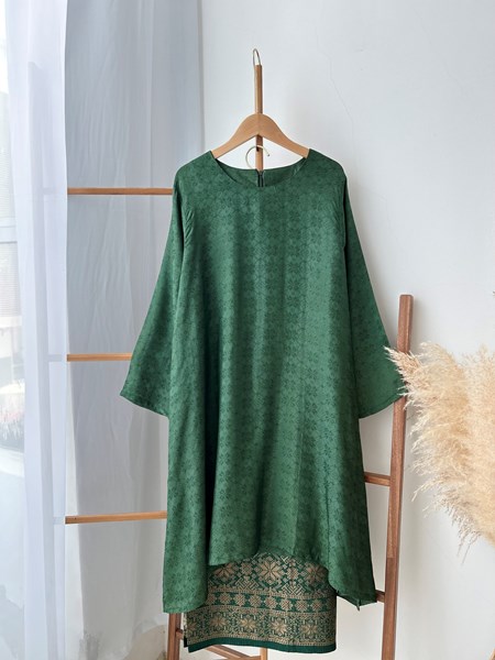 KURUNG BAIDURI