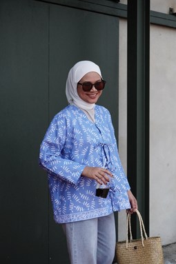 ZEINAB BATIK TOP ( BLUE 009 )