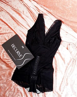 CORSET BY BECURVE