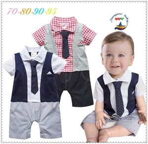 @ 15056   RED CREAKER BOY ROMPER. ( SIZE 95 )