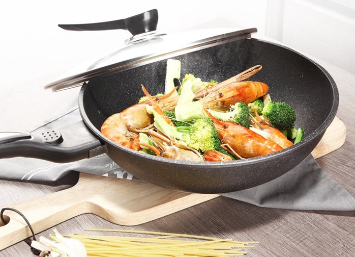  Korean  Non Stick Wok 32cm Iron Base SKY HOMEWARE 